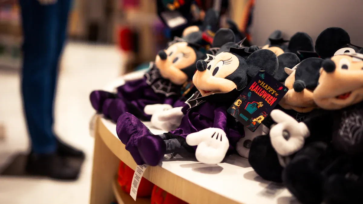 How To Choose The Perfect Halloween Plush Toy For Your Trick-or-treaters